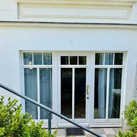 公寓 Strandstudio 19, Exklusive Wohnung, Erste Reihe, Eigener Strandkorb Am Strand, Kamin 宾茨