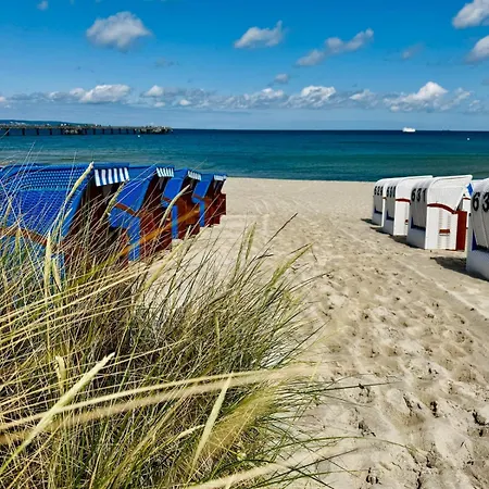 شقة Strandstudio 19, Exklusive Wohnung, Erste Reihe, Eigener Strandkorb Am Strand, Kamin بينز